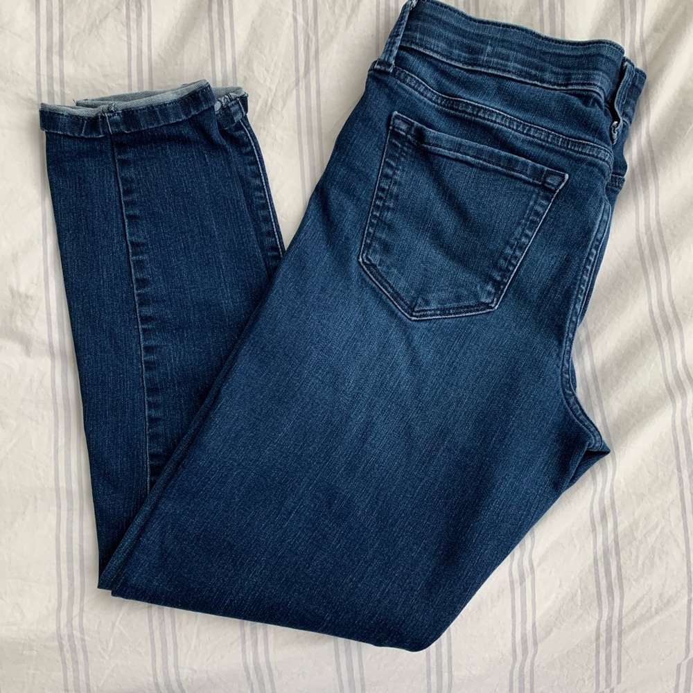 Maternity skinny crop jeans